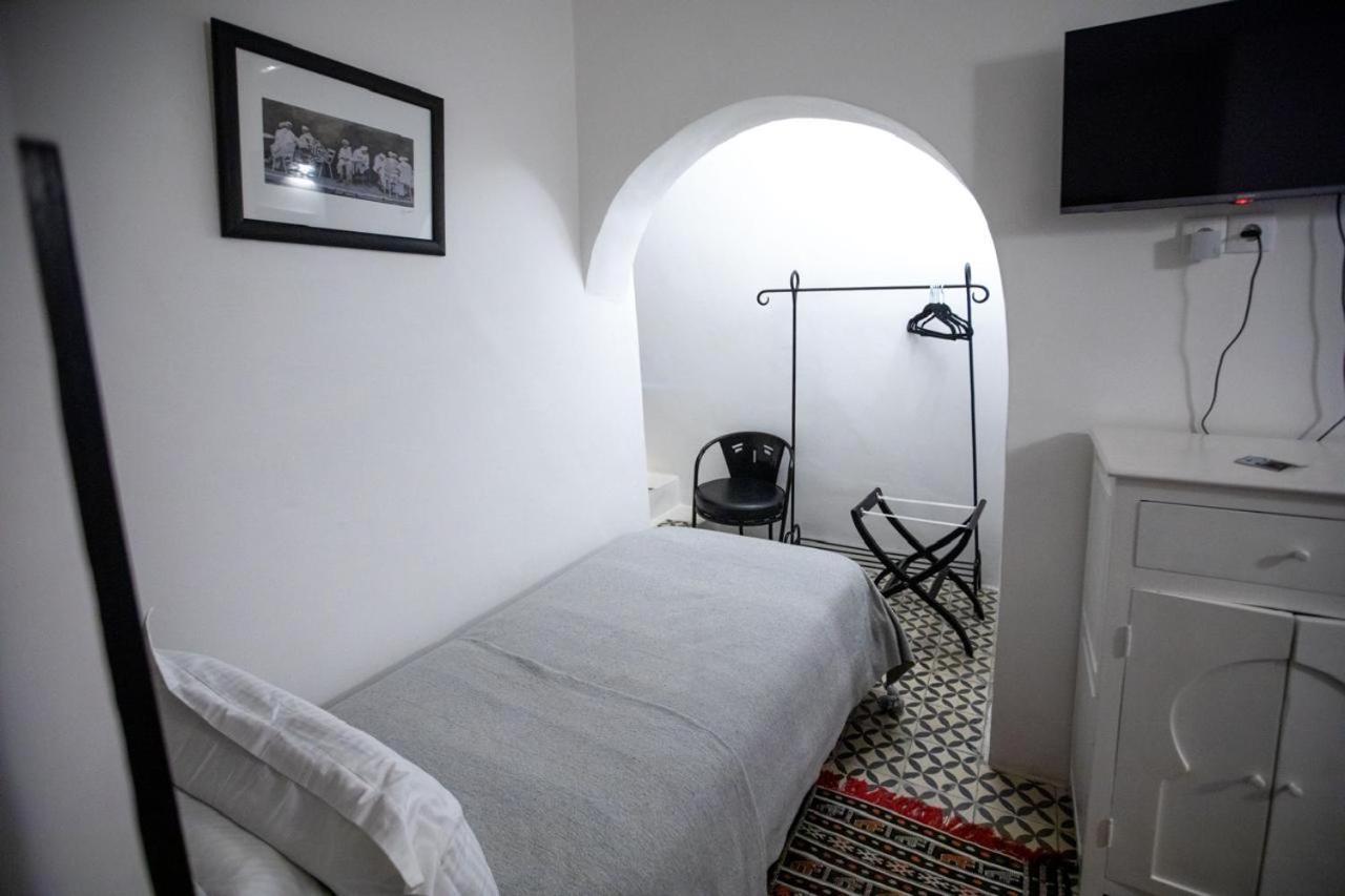 Dar Lalzohra Bed and Breakfast Rabat Exteriör bild